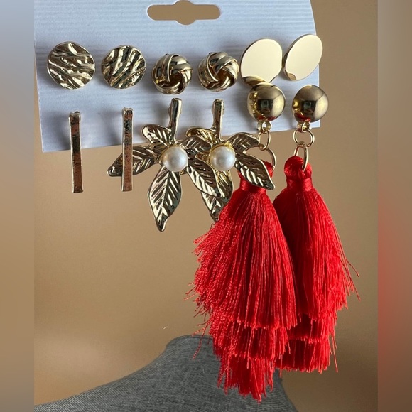 Tassel Stud Earrings , Stud Earrings New - Picture 1 of 2